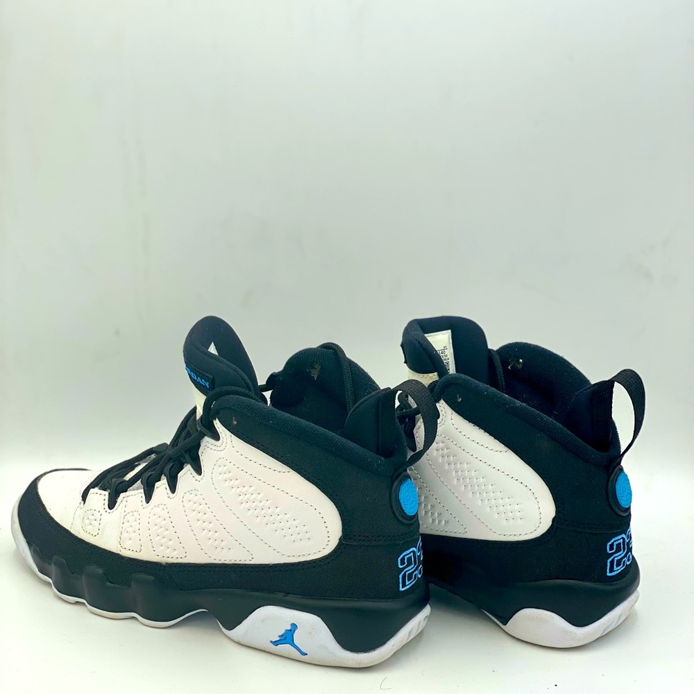 Nike Air Jordan Retro 9